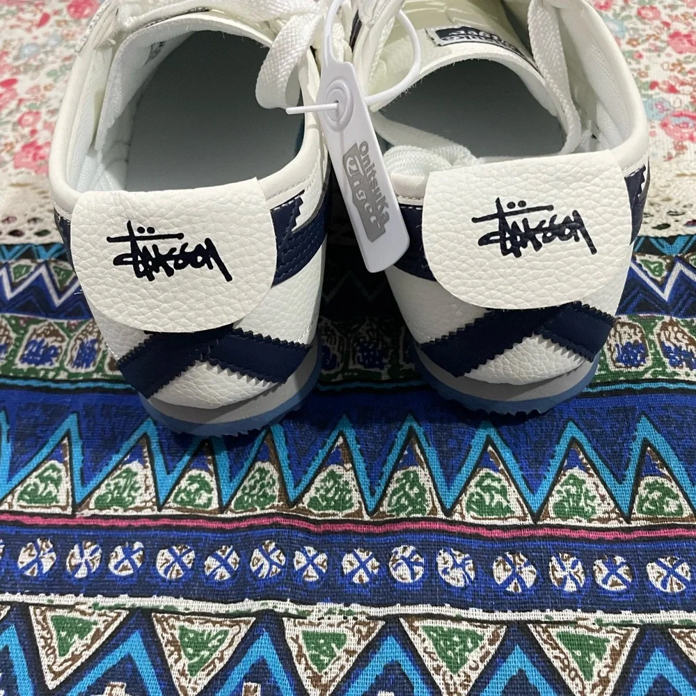 Onitsuka Tiger by Asics Mexico 66 Sneaker - White & Navy